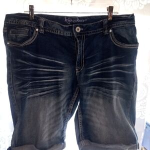 Ariya Jean Shorts 18